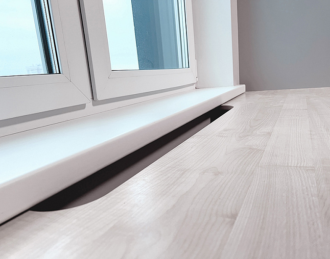 Окно с немецким подоконником